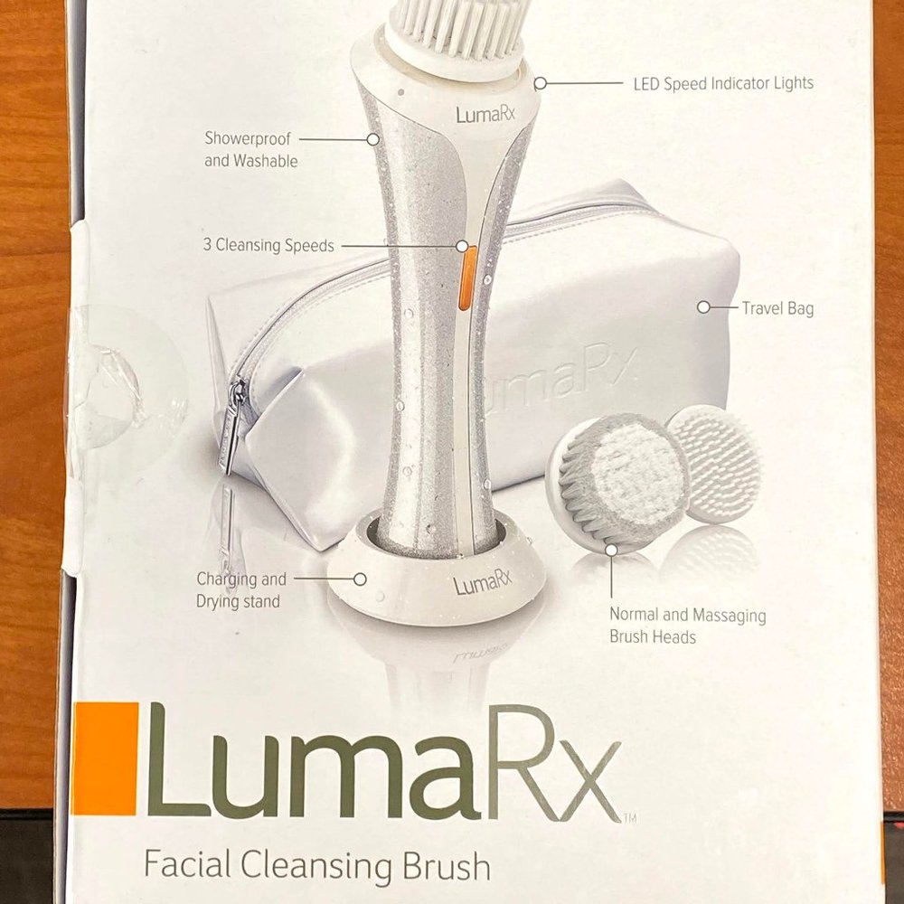 Luma RX Facial Cleansing Brush NEW